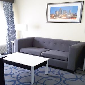 Standard Room Two Queen Beds